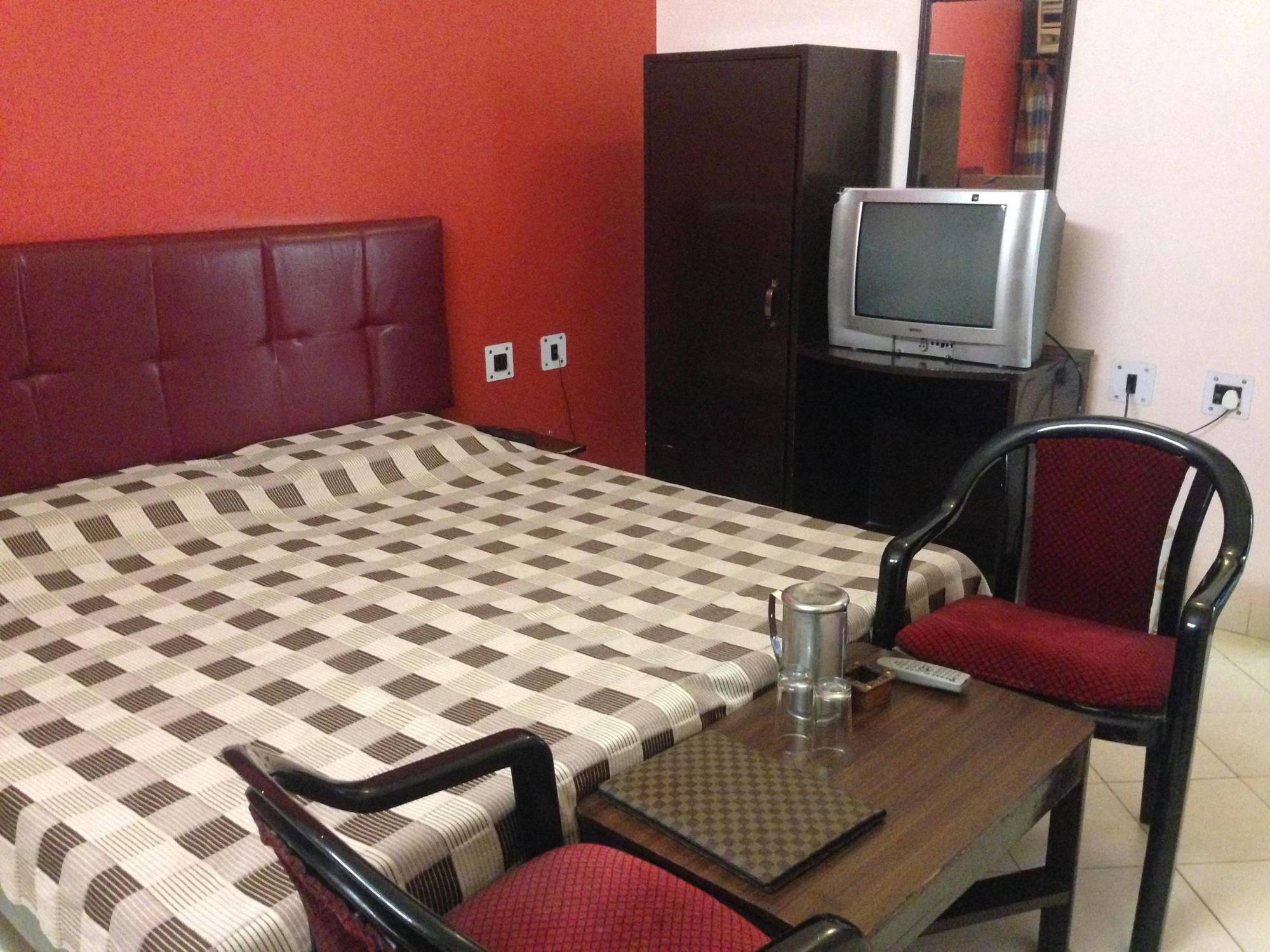 Hotel Amber Rudrapur Экстерьер фото